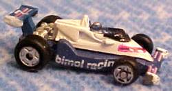 Pink stripes in front spoiler